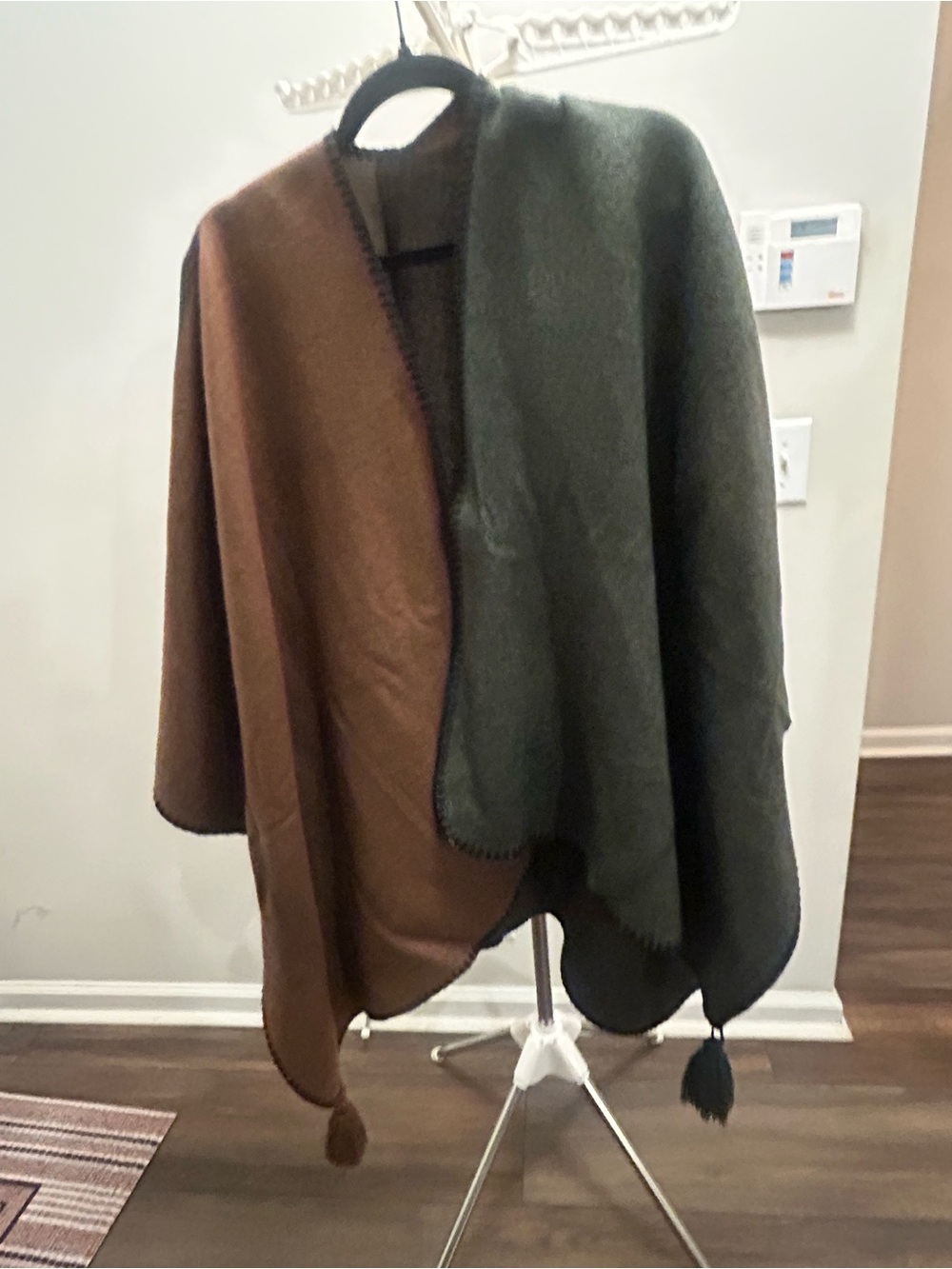 This & That Reversible Open Front Ruana Poncho Cape Brown Olive Green OS